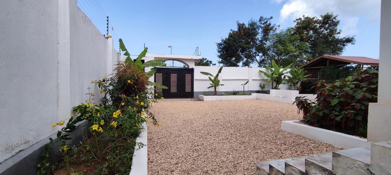 Garden Pearls Hotel Nungwi Bagian luar foto
